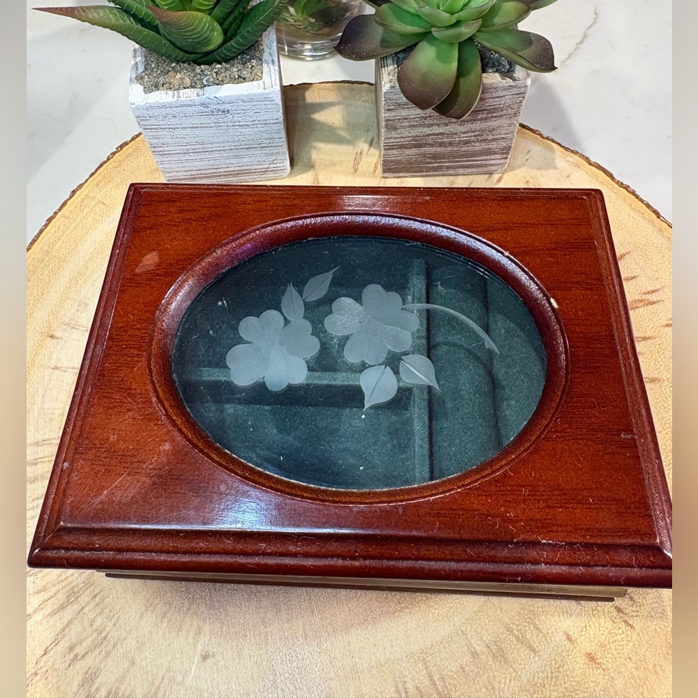 Vintage Wooden Jewelry Box with Floral Design